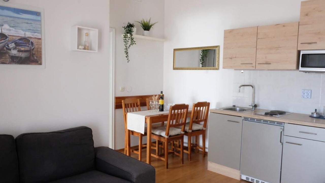 Apartments Dubravka Medulin Exterior photo